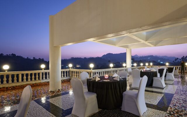 WelcomHeritage Connaught House, Mount Abu