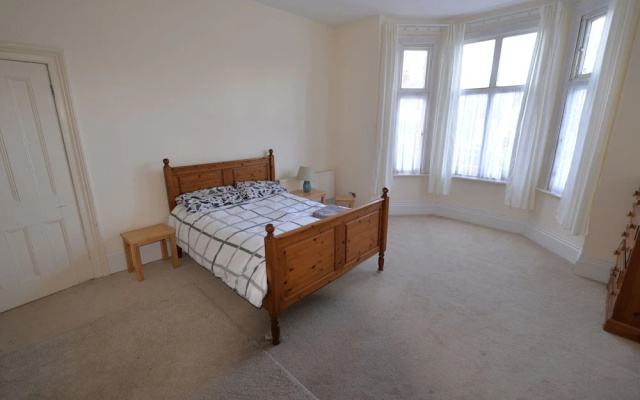 Charming Holiday Home in Leamington Spa Near Jephson Garden