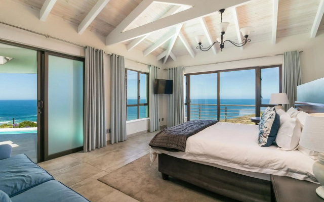 Knysna, Pezula Golf Estate