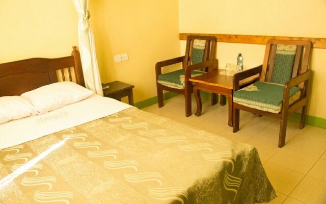 Palmdew Highland Hotel