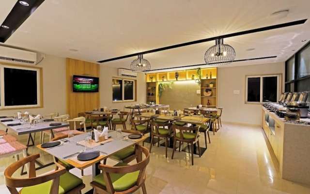 Click Hotel Biz - Bangalore Airport