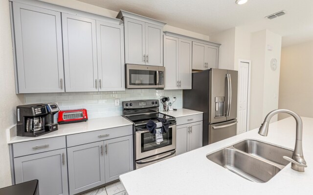 8923cg 4 Bedroom Townhouse by Redawning