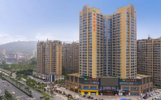 Vienna Hotel (Ningde High-Speed Railway Station) – Outside – Ningde
