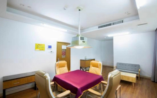 Guangzhou Babala Hotel