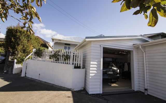 Spacious and Charming Grey Lynn Villa