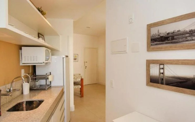 Mc Flats The Claridge