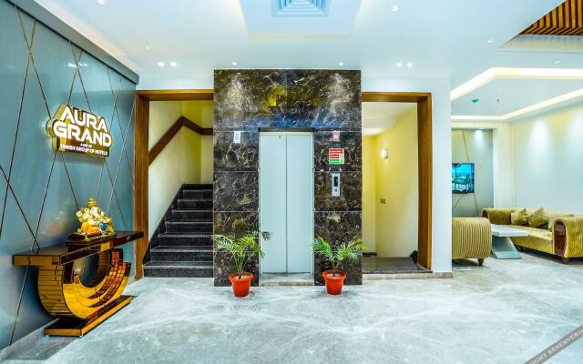 Hotel Aura Grand by Levelup