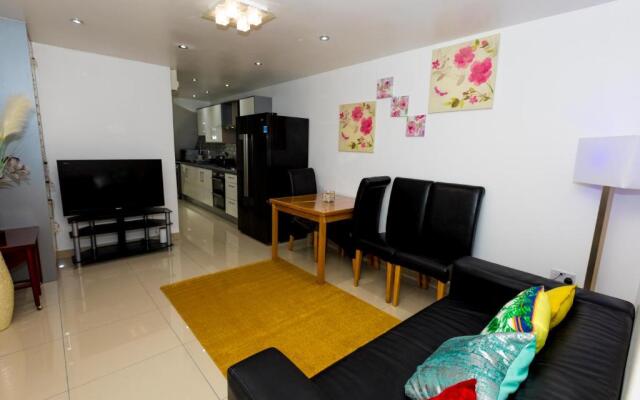 Comfortable stay in Shirley, Solihull - Room-2