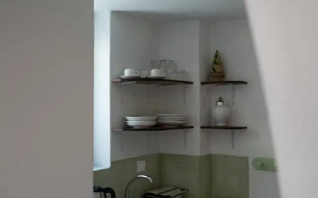 Madame Kalitsi-erato Room