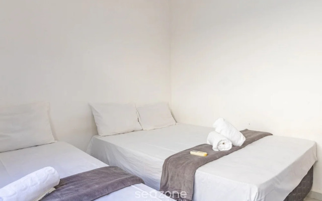 Apartment With Pool and Barbecue Pdl005