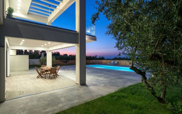 Bianca Luxury Villa - Private Pool