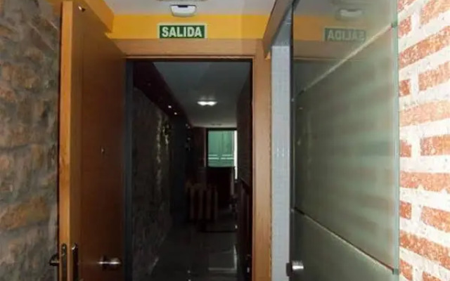 Apartamentos Entrepalacios