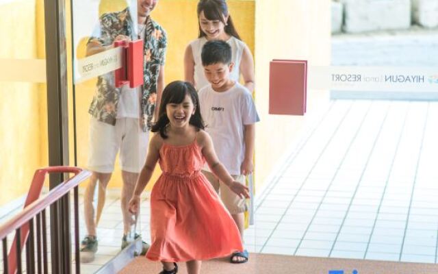 Rycom Family Resort Hotel