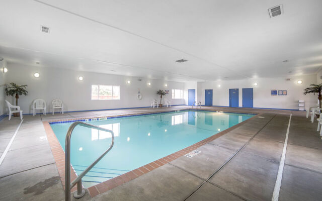 Econo Lodge