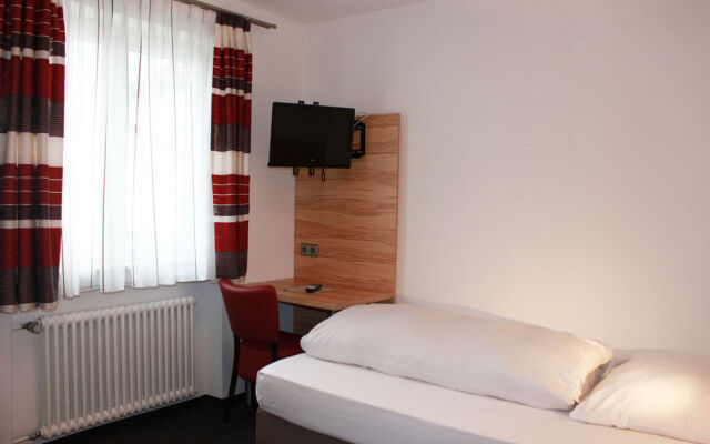 Gasthaus und Pension Zur Linde