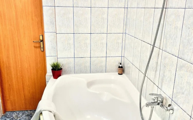 Victoriei Old Town Apartment