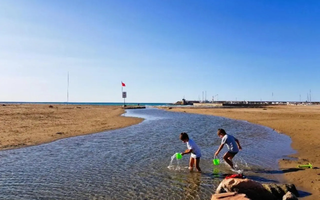 Good Atmosphere Apartment