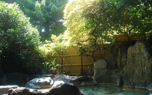 Ito Hotel Ryokufuen