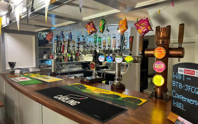 Carpenters Arms