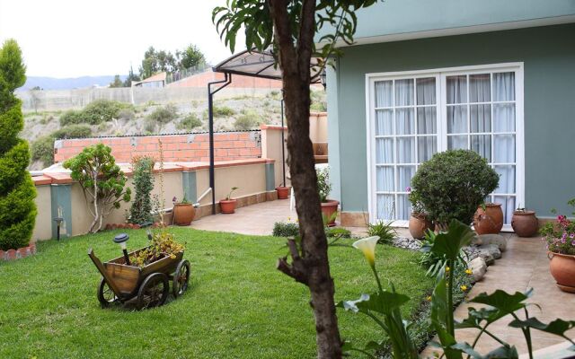 La Colina Bed and Breakfast