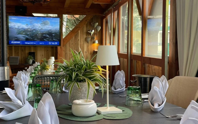 Schindler Hotel