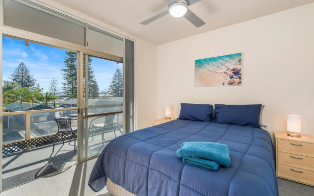 Crystal Waters 2, 2 Munster Street