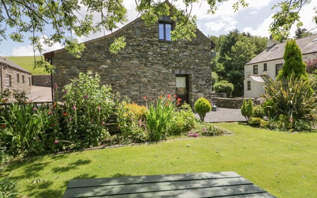Woodside Barn