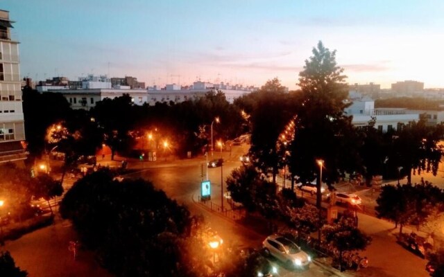 Wish-Suite San Jacinto de Sevilla Apartment