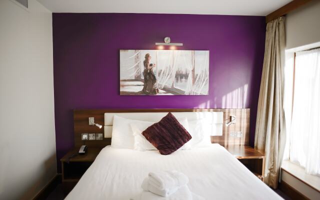The Airlink Hotel London Heathrow