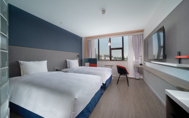 Holiday Inn Express Shanghai Jinqiao Central by IHG – Guest Rooms – Shanghai