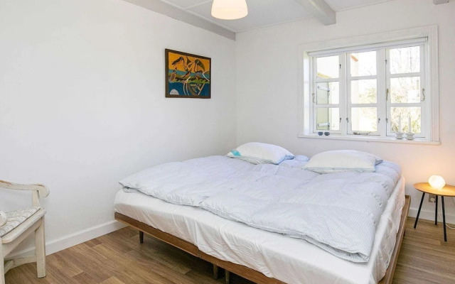 6 Person Holiday Home in Ebberup