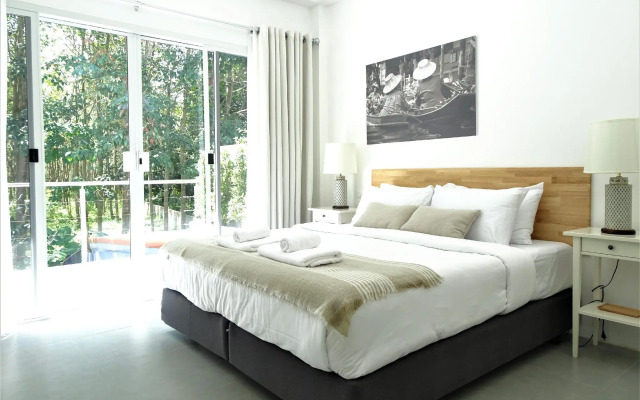 Isara Khao Lak
