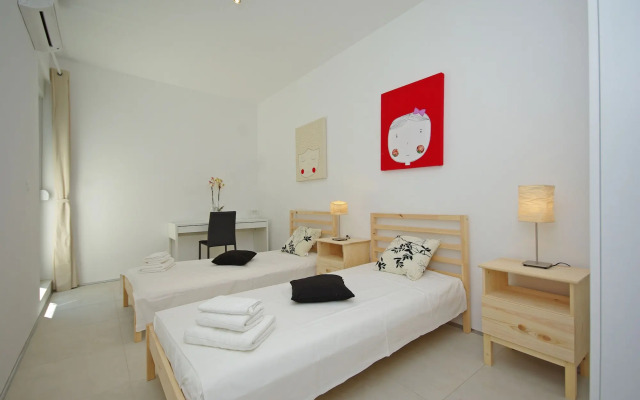 Luxury Apartments Jolara