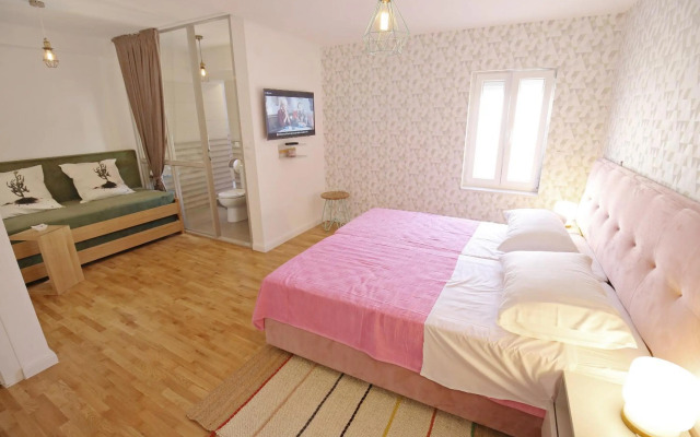 Central Apartments - Integrated Hotel Zadar