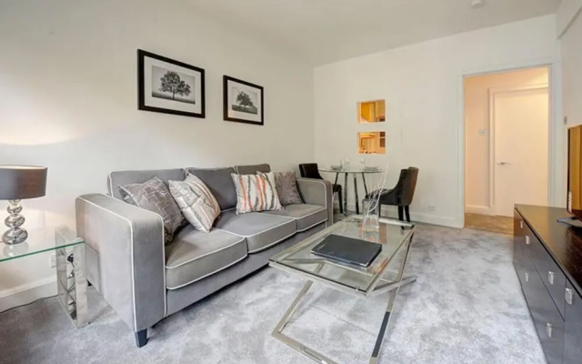 1 Bedroom Apartment in the Heart of Chelsea