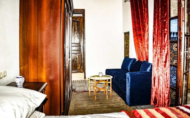 Palais Antique
