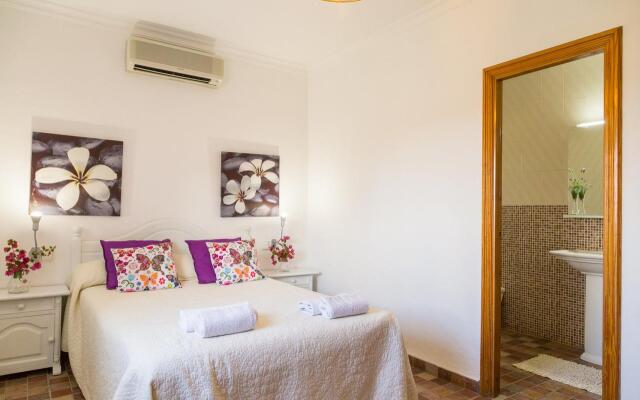 Villa con piscina en Santa Gertrudis