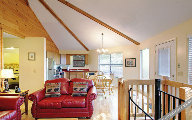 Leconte Lookout 707 by RedAwning