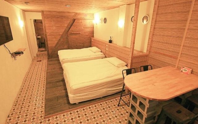 Chia Nan B&B