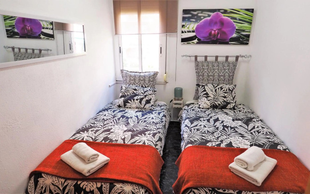 Bianca Seaview & Beach Apartment