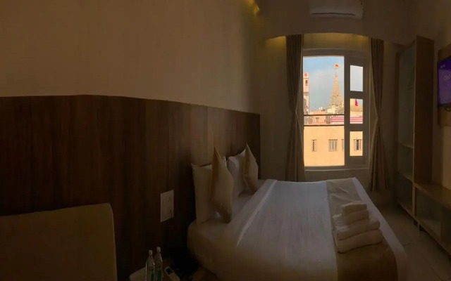 Hotel Dwarkesh