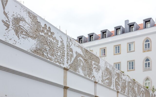 Renovated Typical Baixa Apartment, By TimeCooler