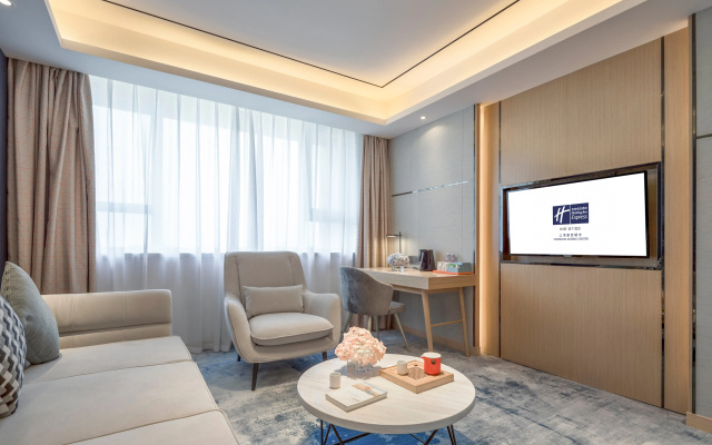 Holiday Inn Express Shanghai Jiading Center by IHG