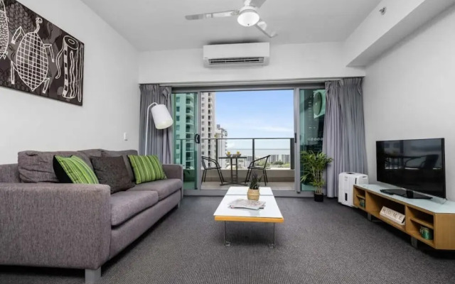 ZEN CITY & SEA - Executive 1BR Suite