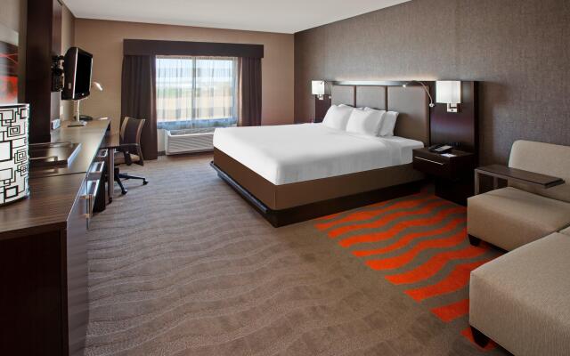 Holiday Inn Express and Suites Columbus Edinburgh by IHG