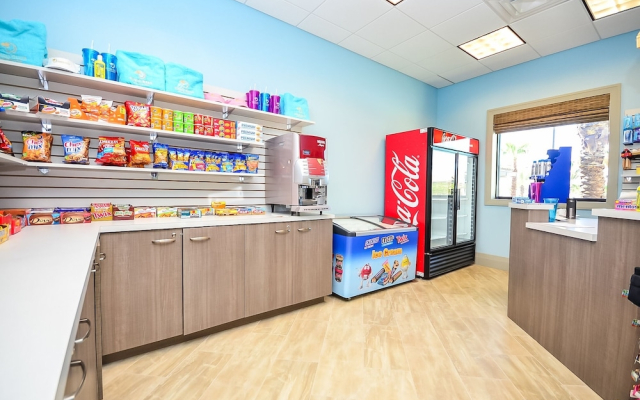 Stunning Villa w/ No Rear Neighbors! Near Disney