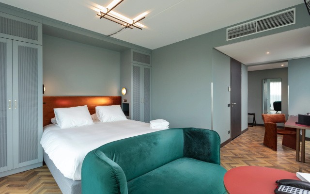 Olympic Hotel - Image 6