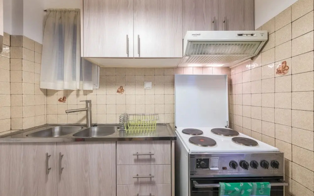 Relaxing Koukaki Apartment by CloudKeys