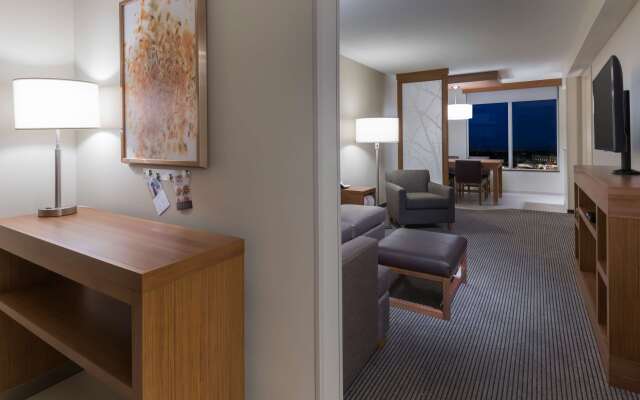 Hyatt Place Marlborough/Apex Center