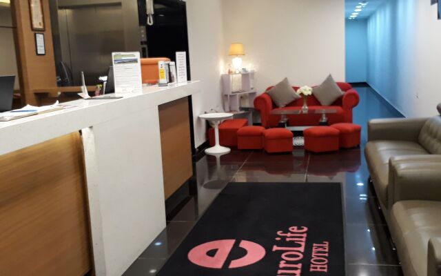 Alaxis Hotel